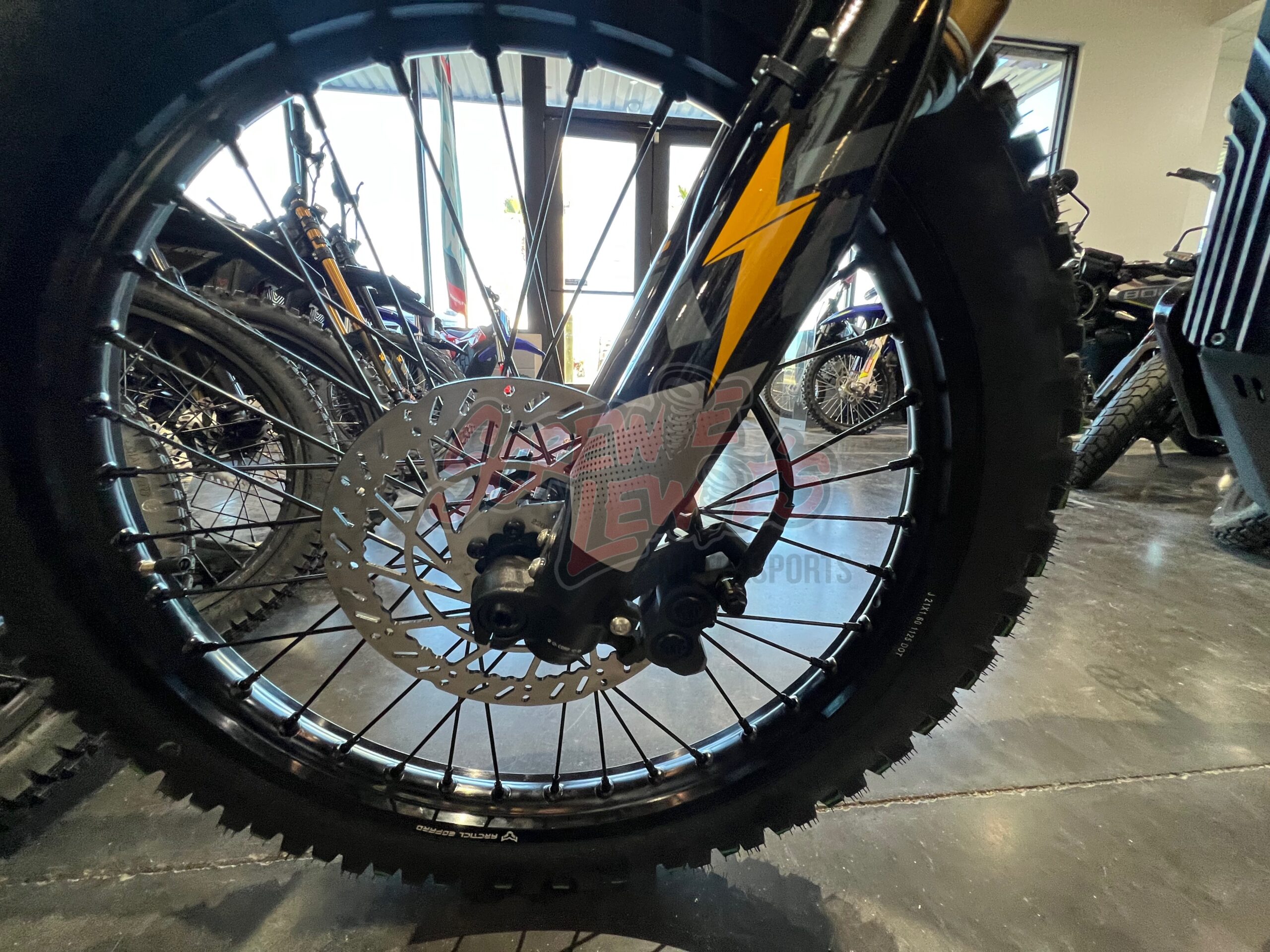 Arctic Leopard XE Pro S Enduro - Image 11