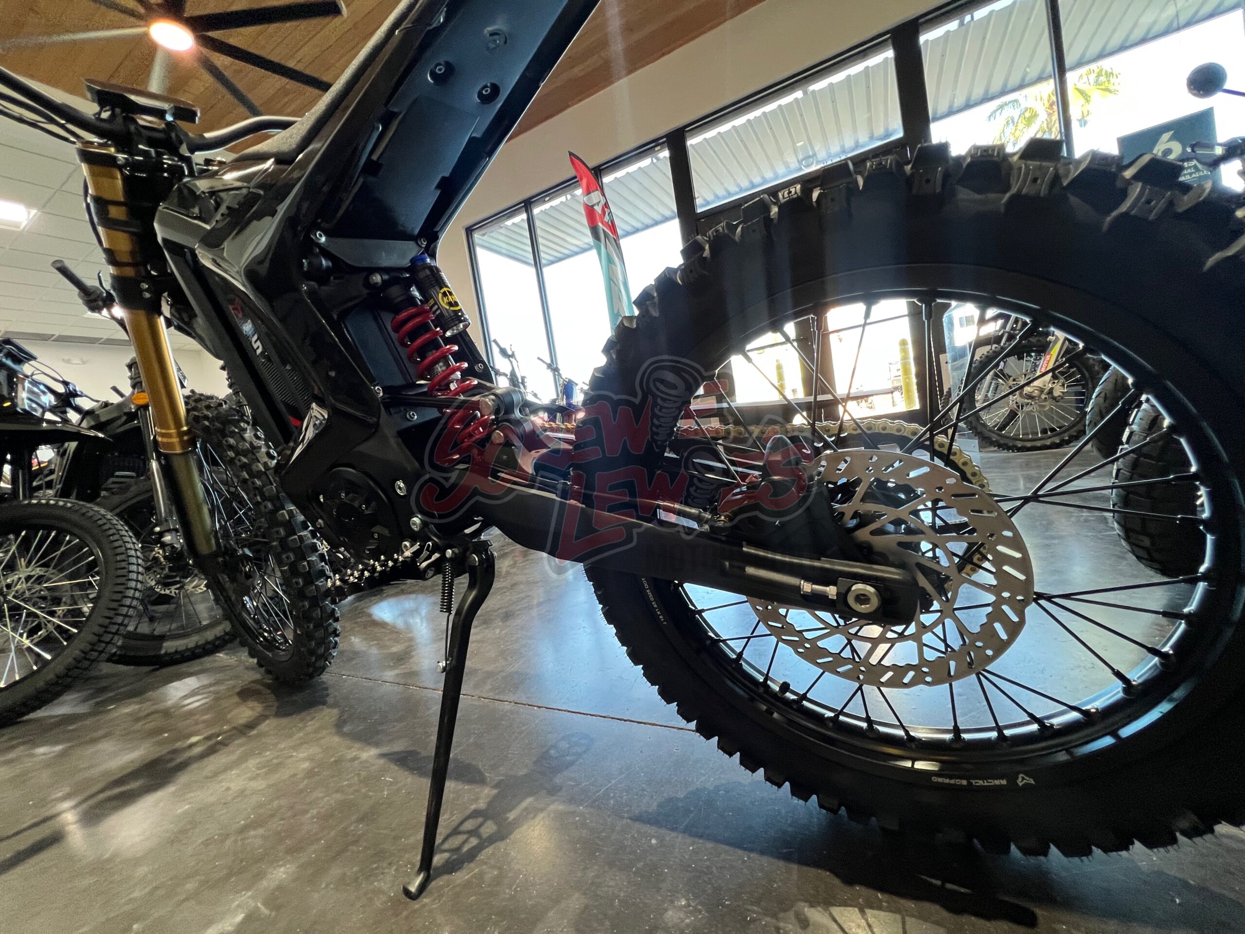Arctic Leopard XE Pro S Enduro - Image 9