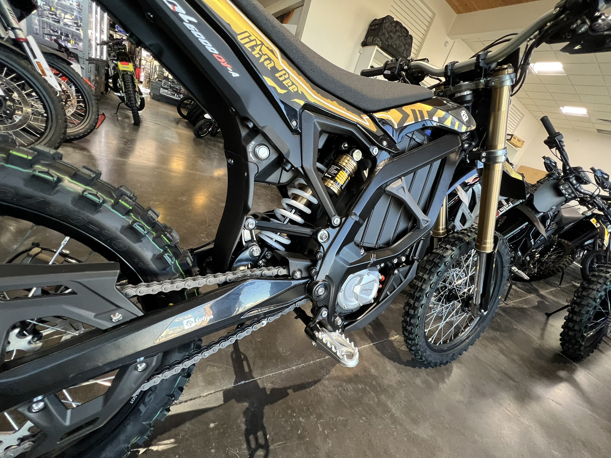 2025 surron ultra bee black rear shock