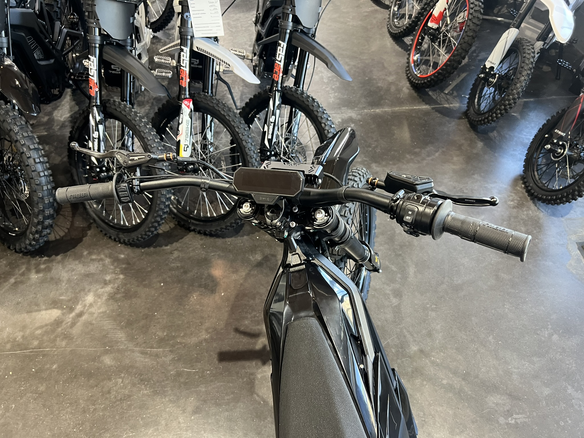 Artic Leopard xe s pro handle bars