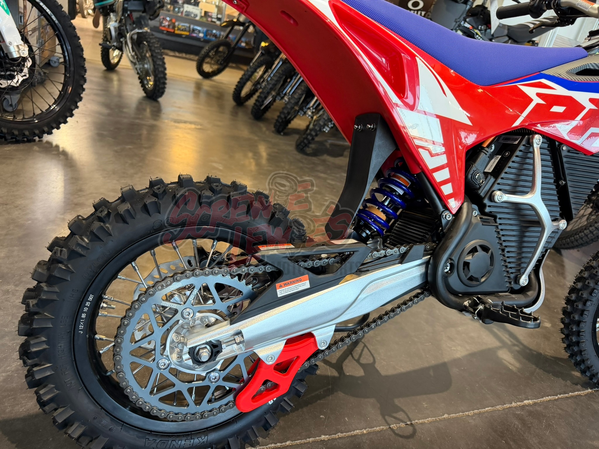 RFN Warrior SX-E8 Red White Blue - Image 5