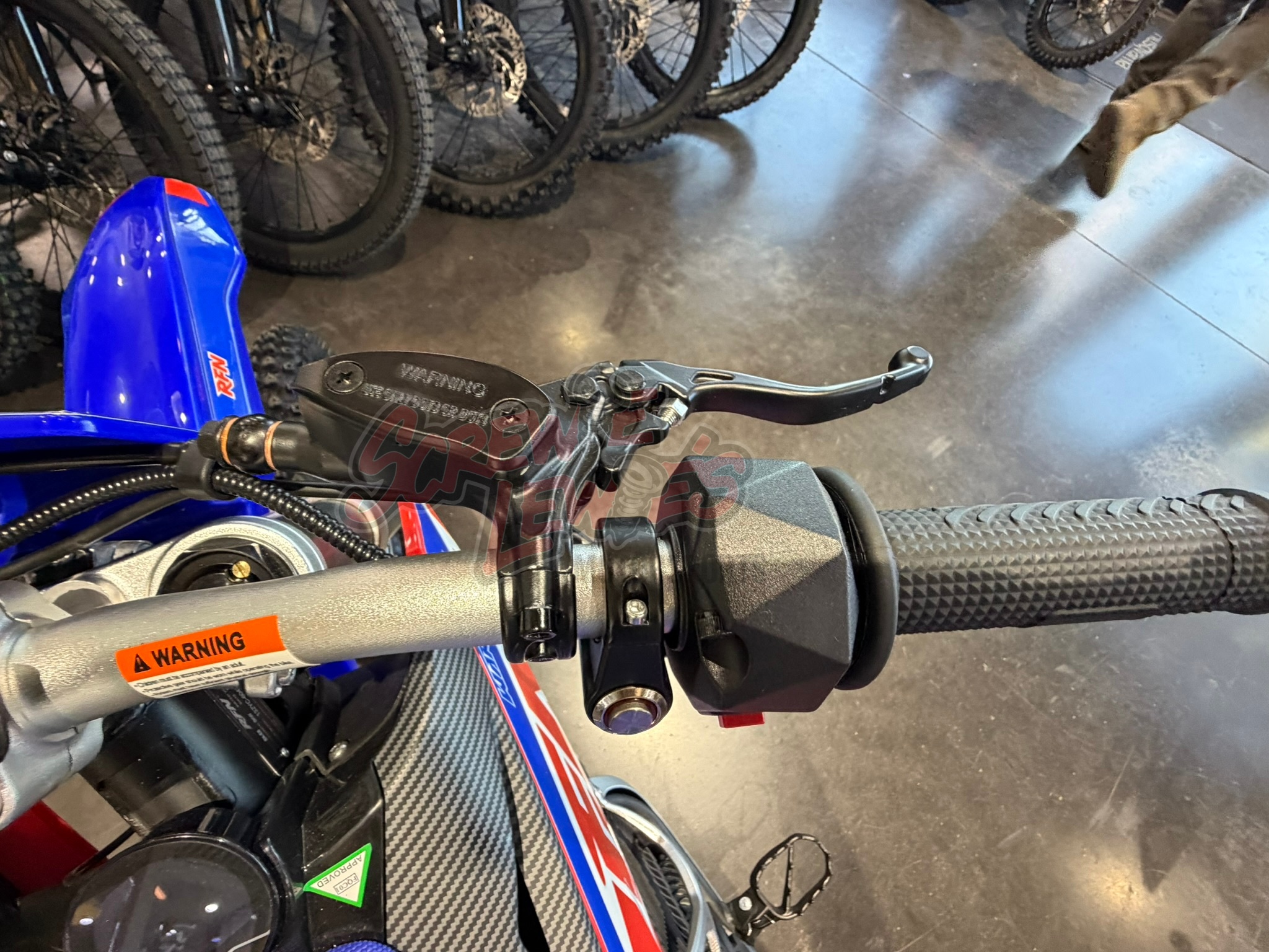 RFN Warrior SX-E8 Red White Blue - Image 13