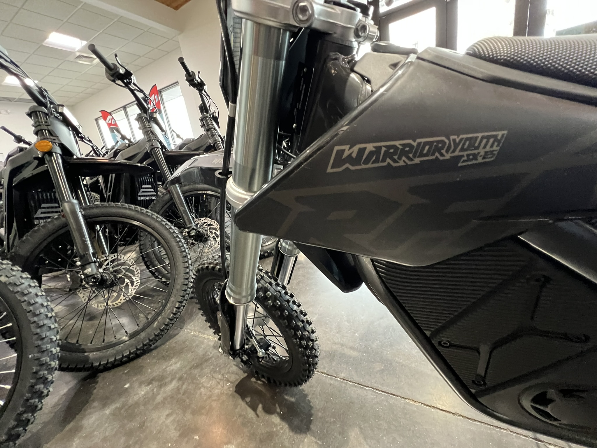 RFN Warrior Youth SX E5 graphics