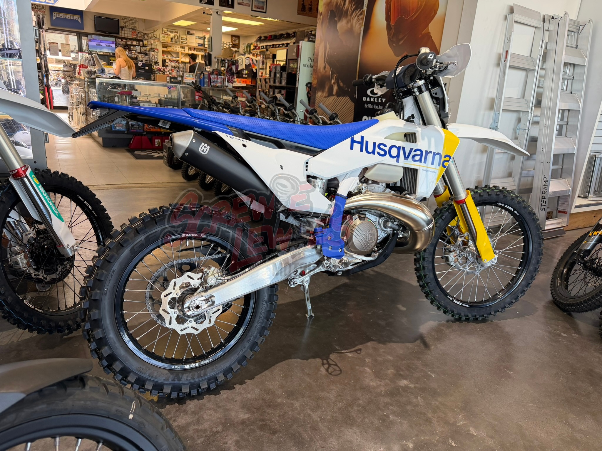 2027 Husqvarna TE 300 2-Stroke - Image 3