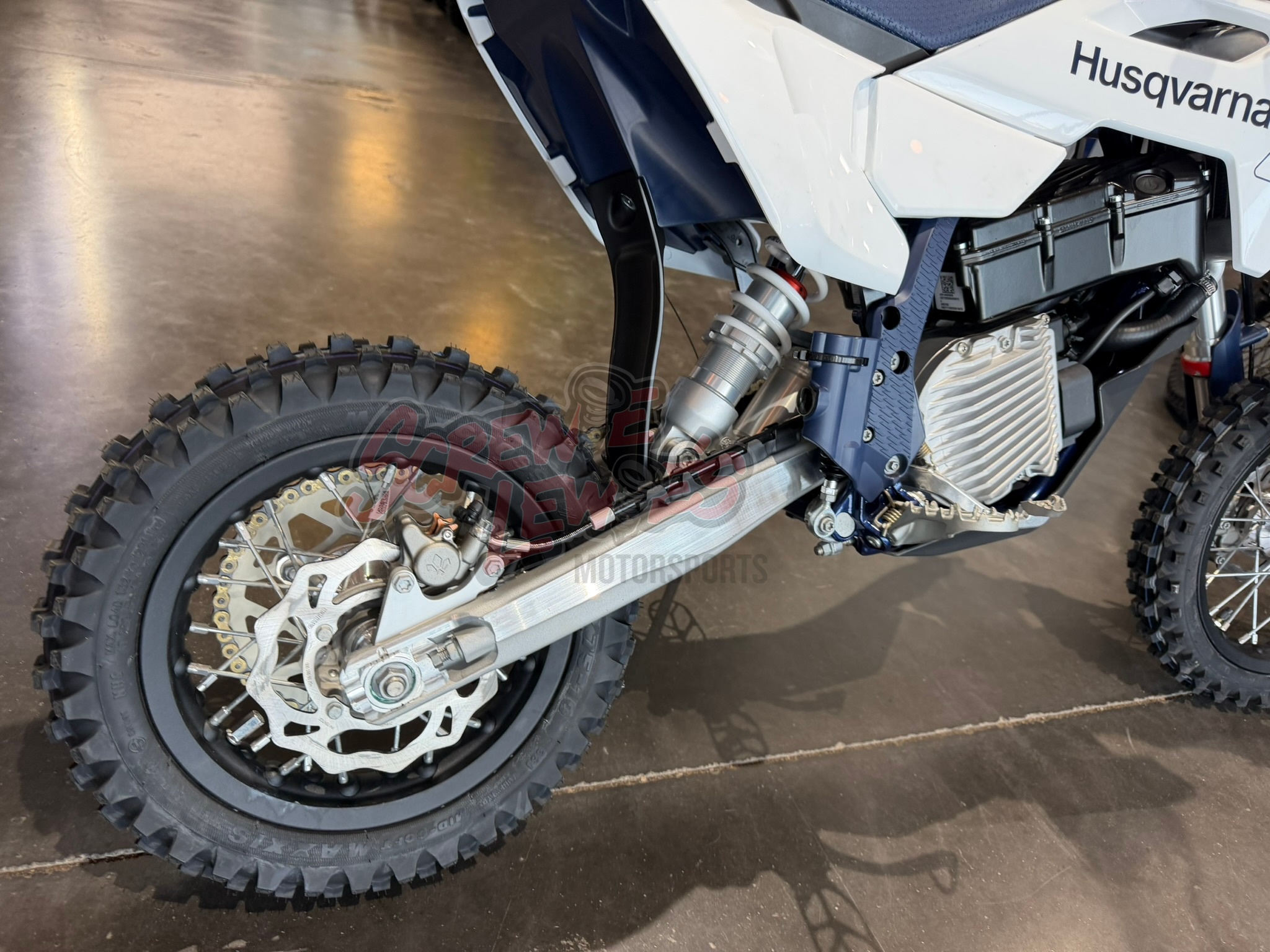 2027 Husqvarna EE 5 - Image 5