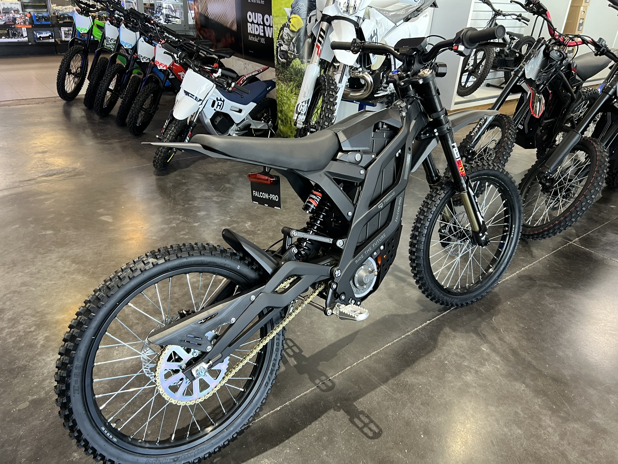79Bike Falcon Pro - Black - Image 13