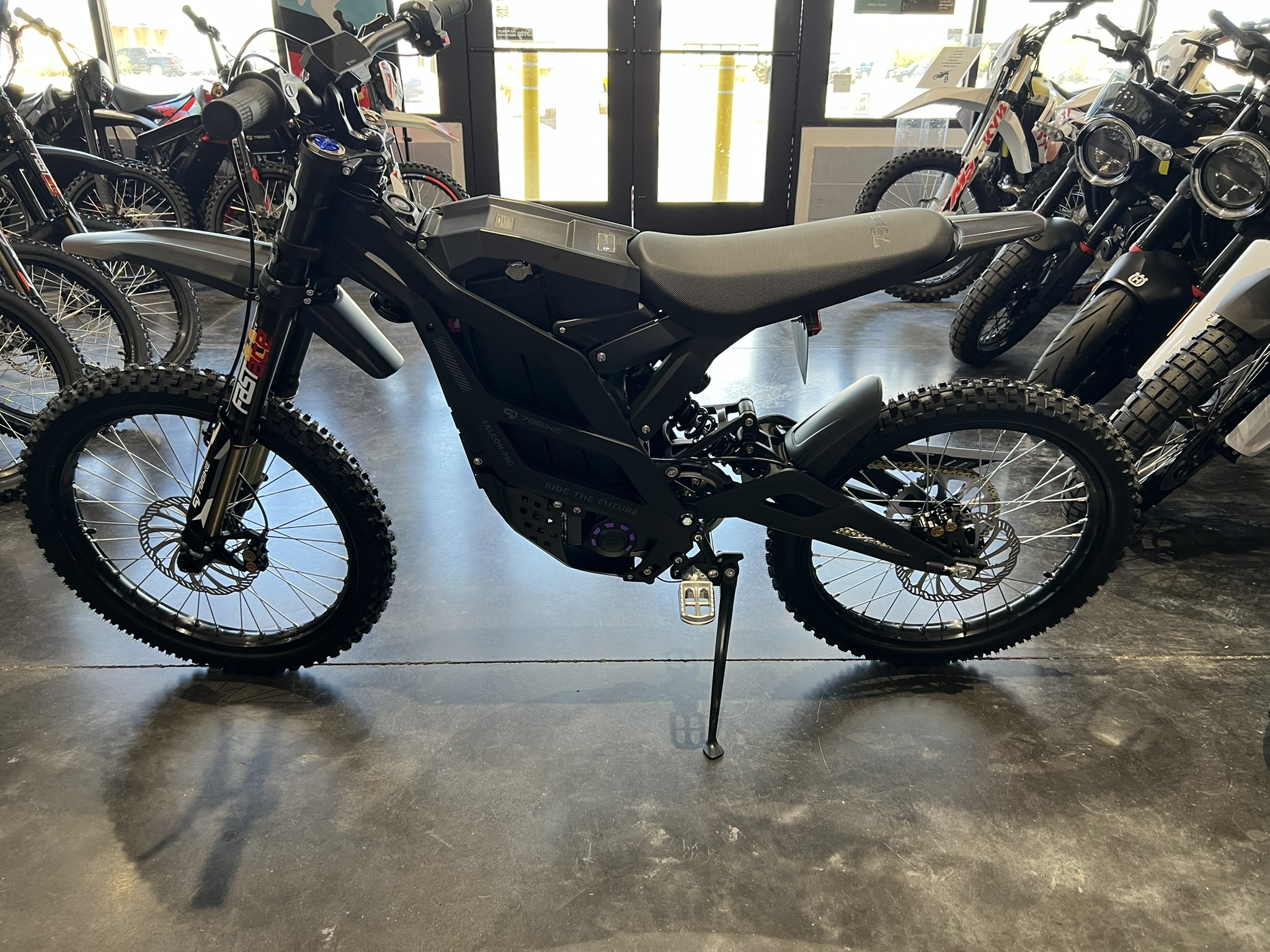 79Bike Falcon Pro - Black - Image 8