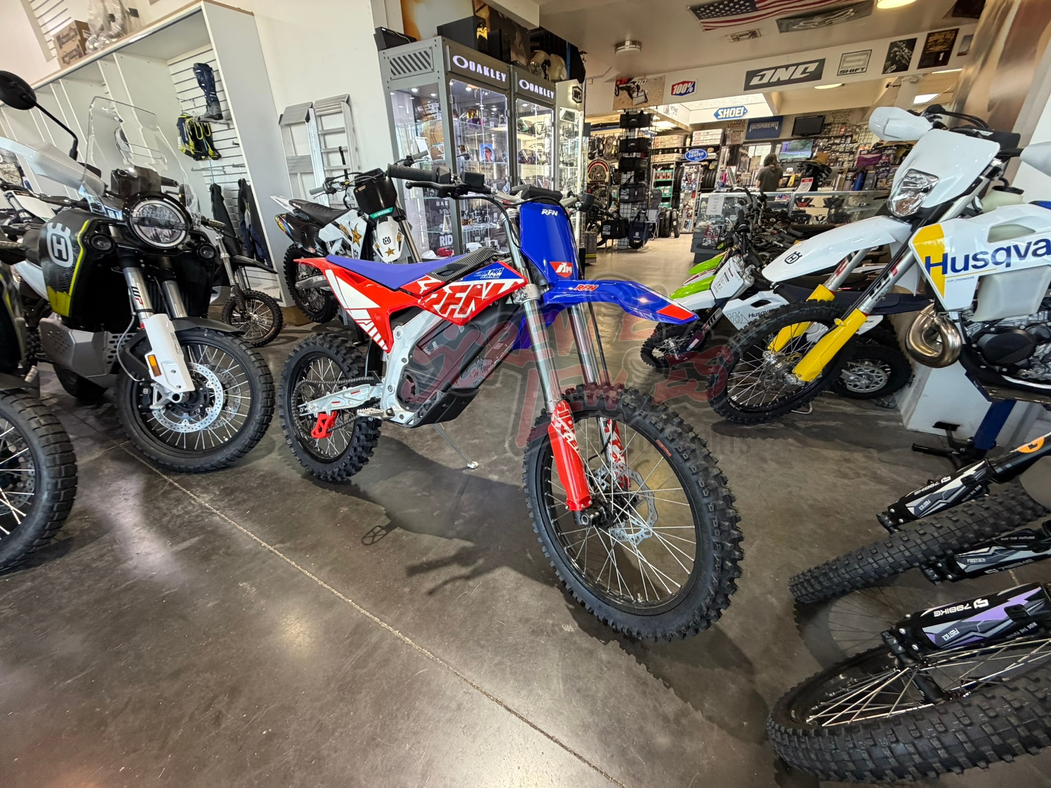RFN Warrior Pro SX-E15 Plus Red White and Blue - Image 2