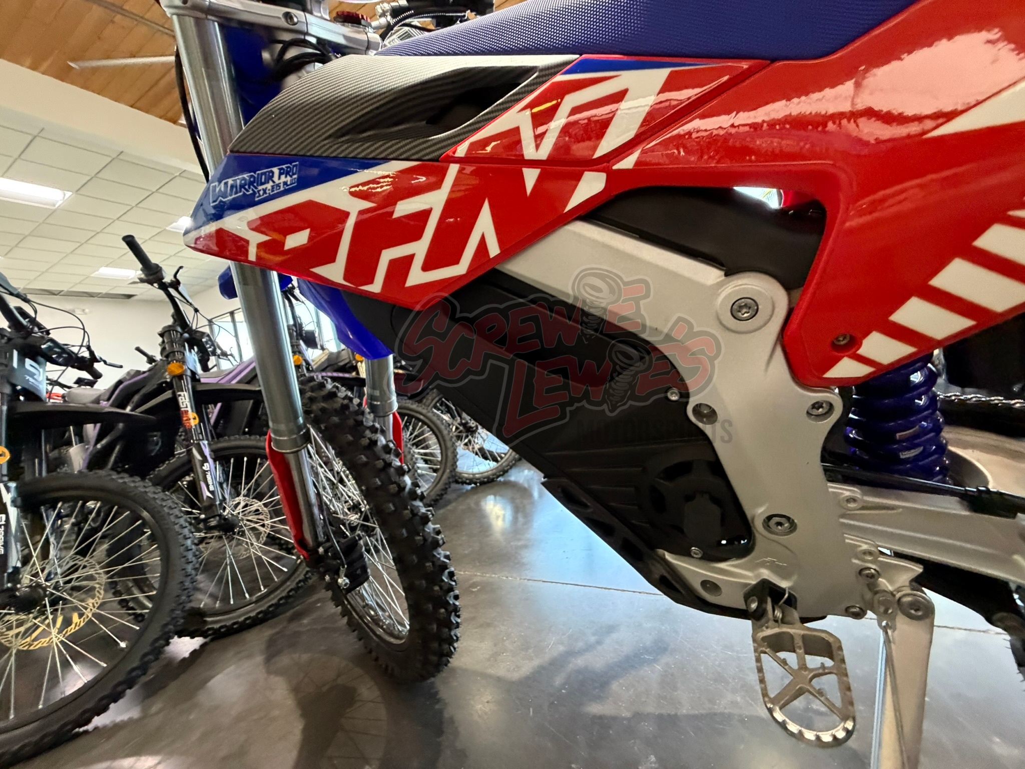 RFN Warrior Pro SX-E15 Plus Red White and Blue - Image 10