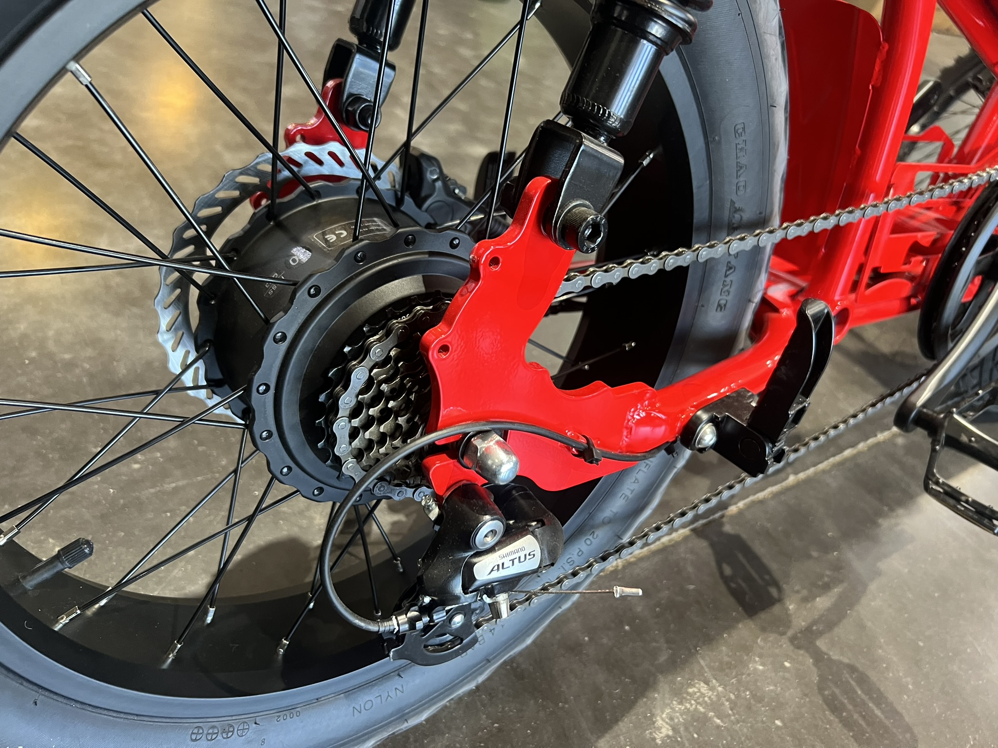 Panthro E-Bike red rear wheel