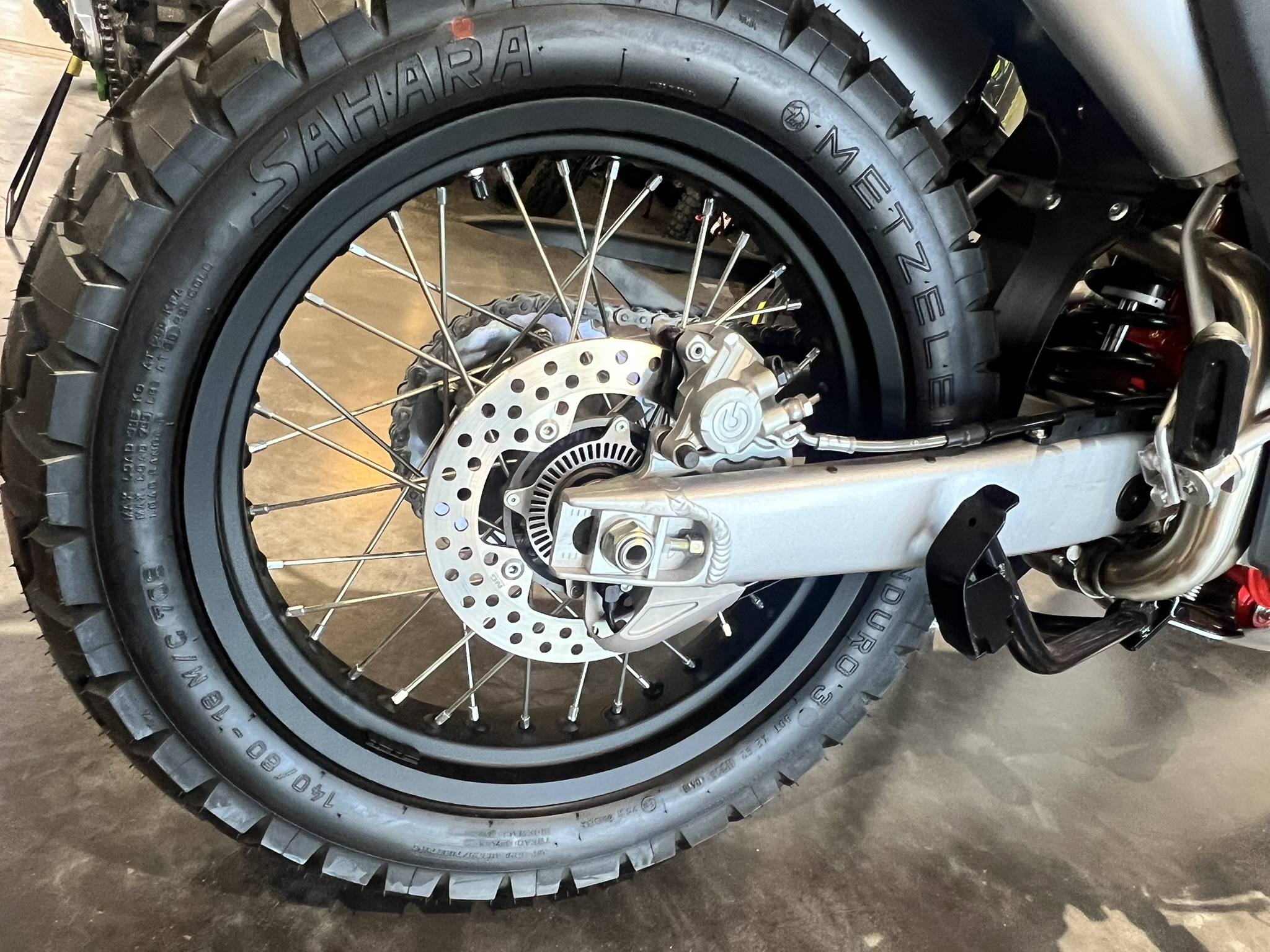 2021_SWM_SuperDual_X600_ rear wheel