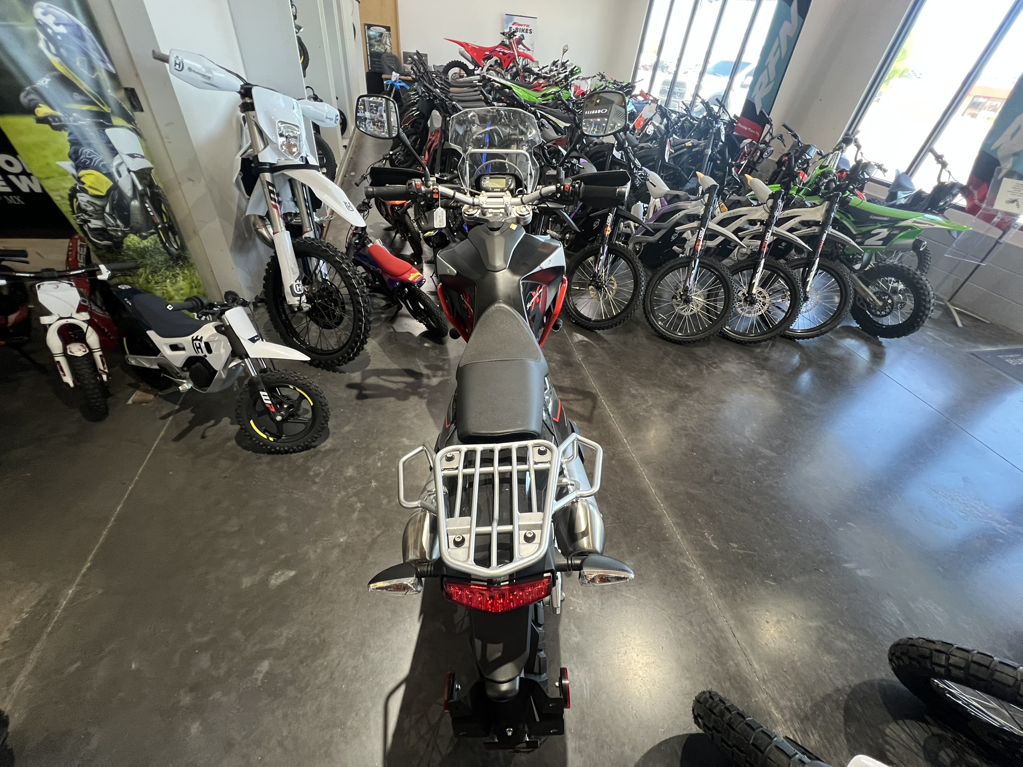 2021_SWM_SuperDual_X600_ seat