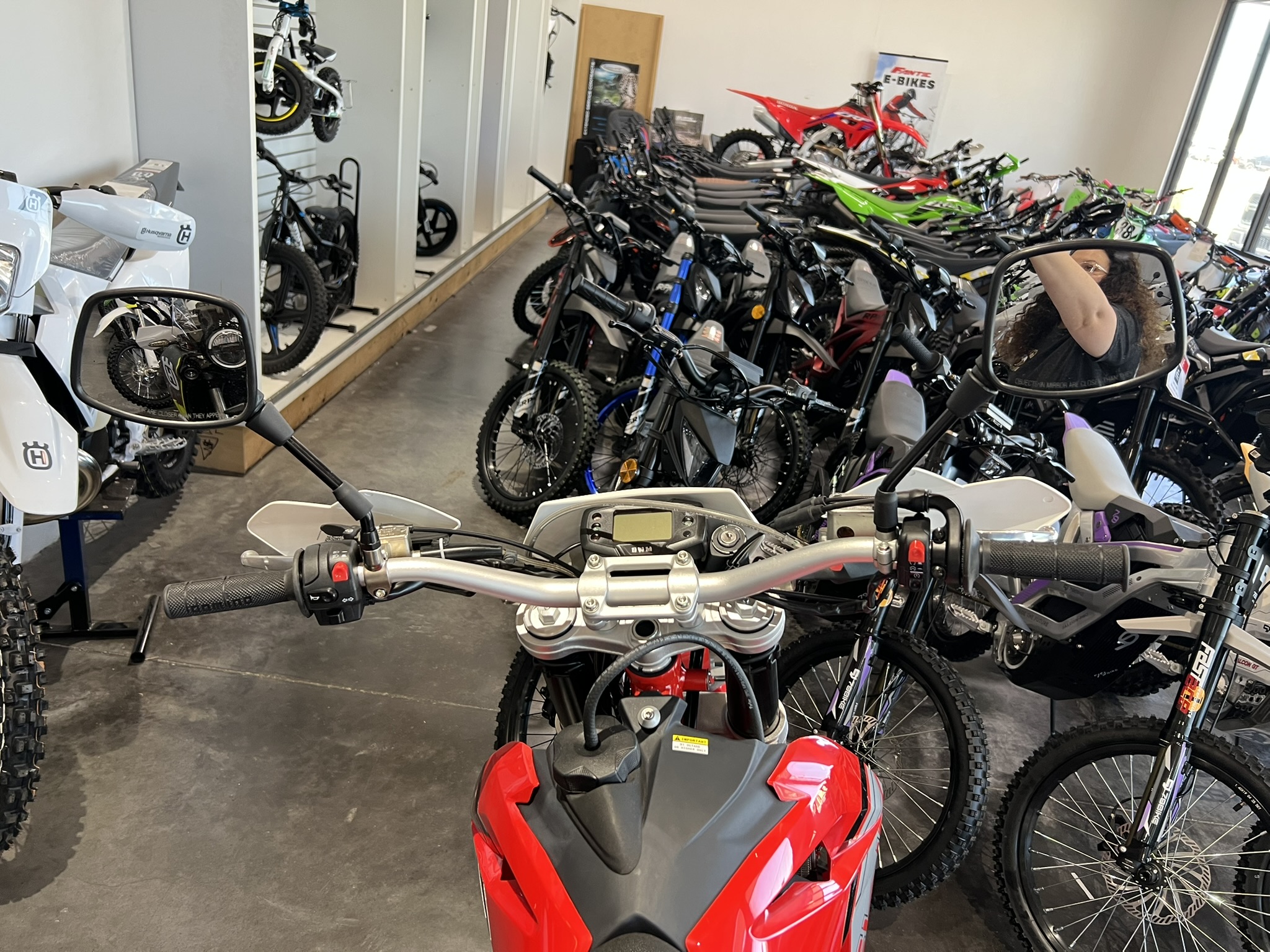 2024 SWM rs 300r handlebar