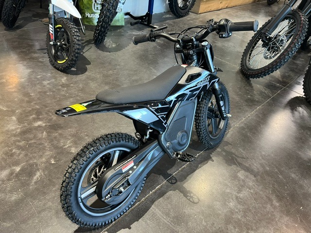 RFN Warrior Kids SX-E500 - Image 3