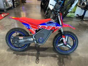 RFN Warrior Kids SX-E500 - Red