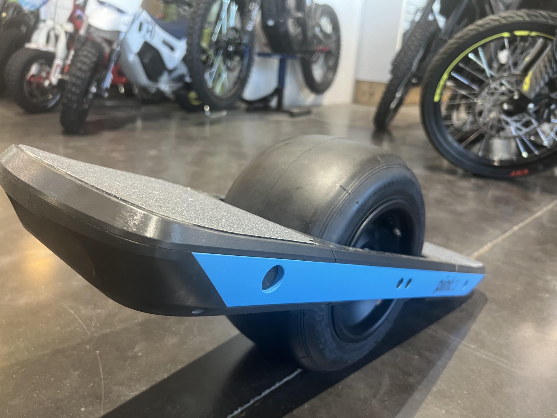 Onewheel Pint X - Screwie Lewie's Motorsports
