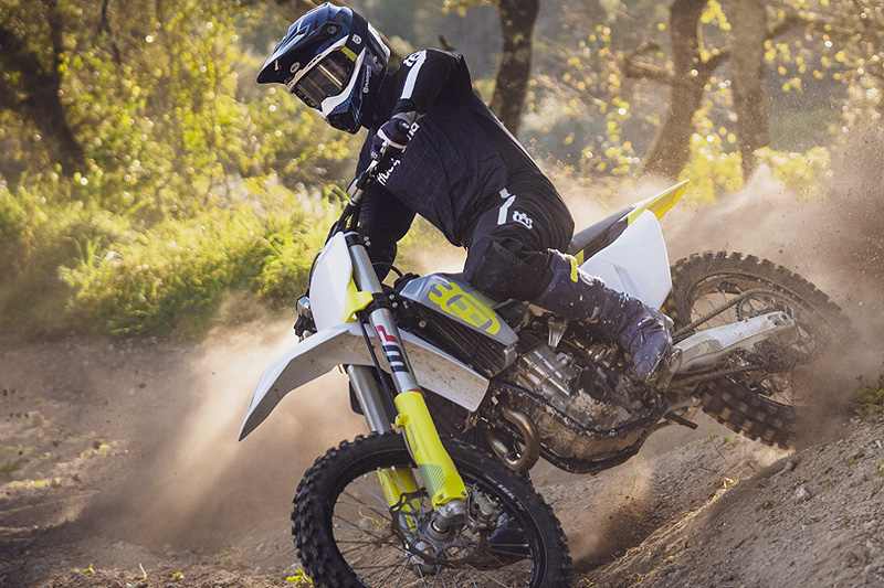 2024 Husqvarna FC 450 Action 3 2024 Husqvarna FC 450 Action 3