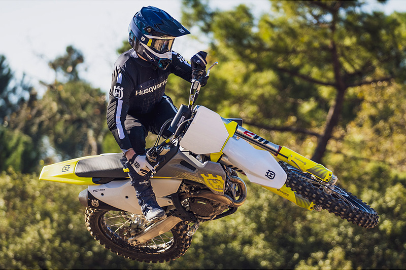 2024 Husqvarna FC 450 Action 4 2024 Husqvarna FC 450 Action 4