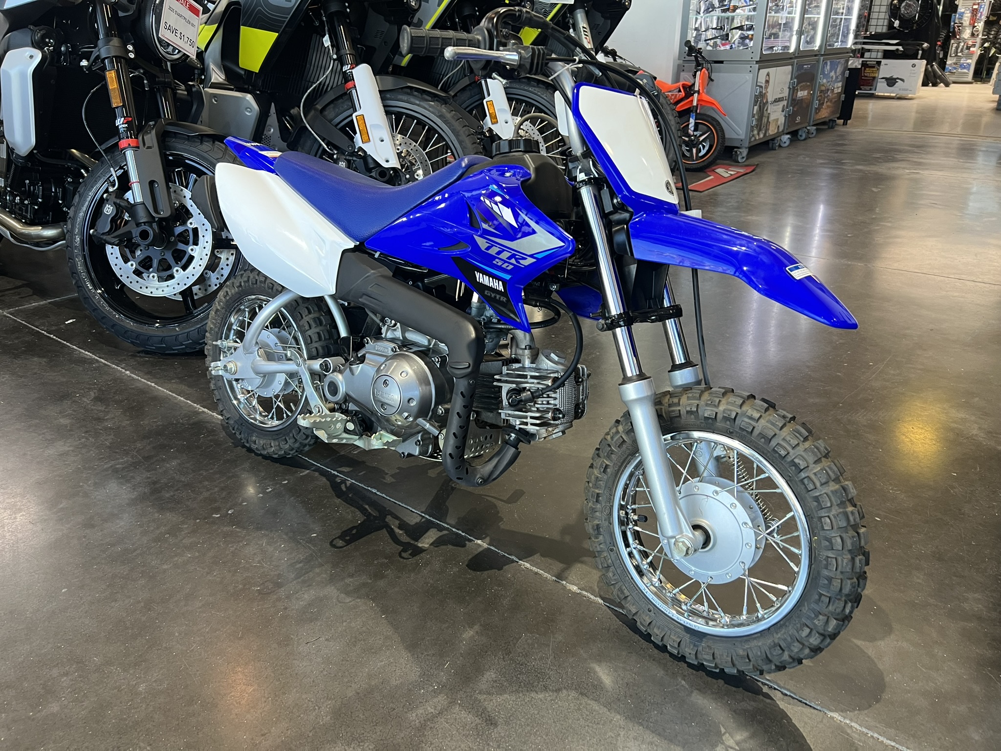 2020 Yamaha ttr50 front side profile view