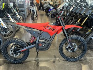 2025 strike shadow 48v 3kw 23ah electric pit bike side profile