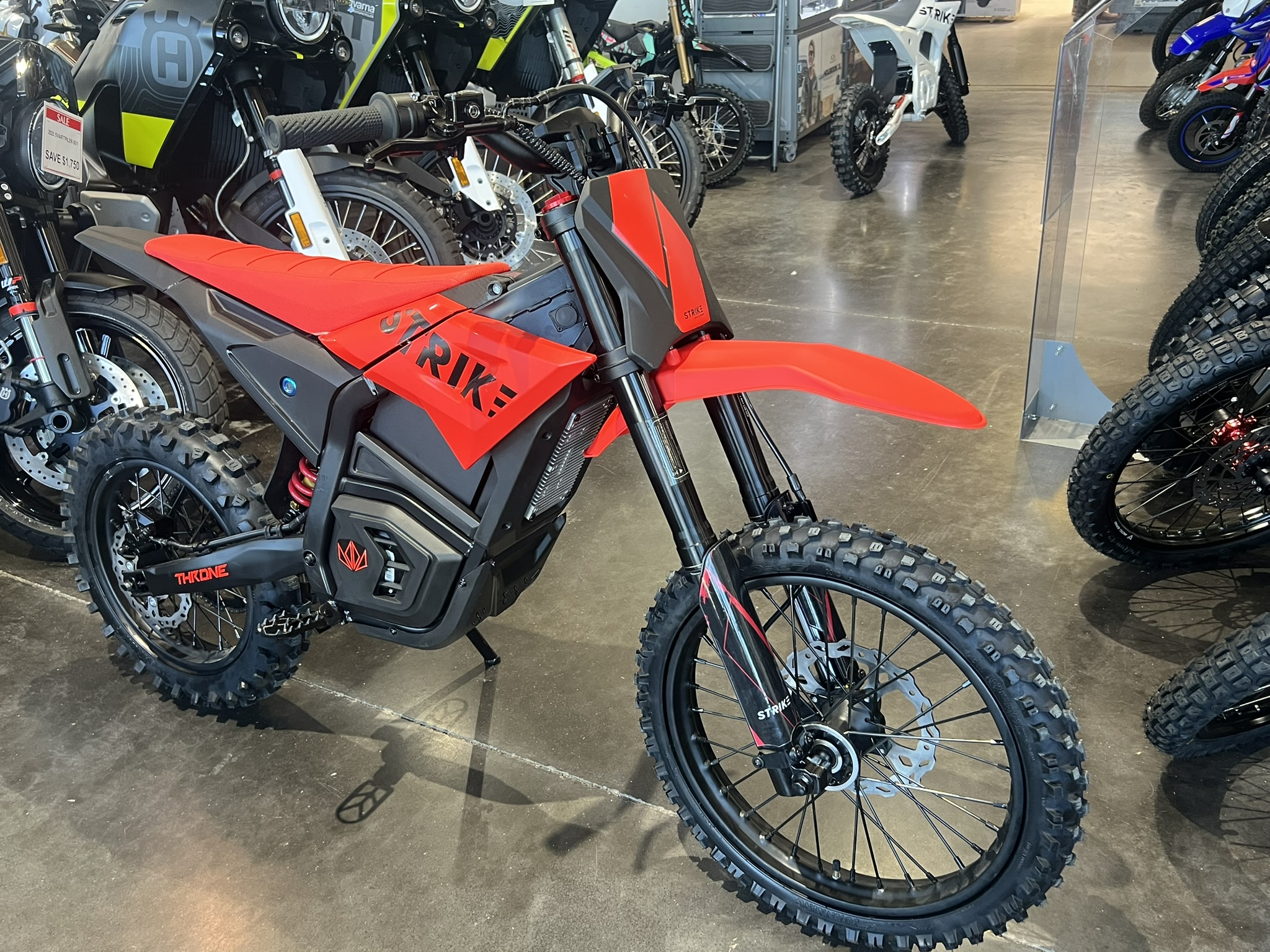 2025 strike shadow 48v 3kw 23ah electric pit bike front side profile