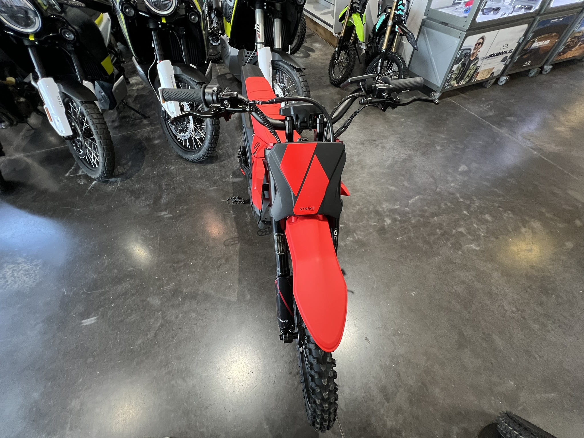 25 red strike shadow 60v front end