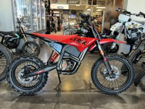 Strike Shadow SV2 72v - Red