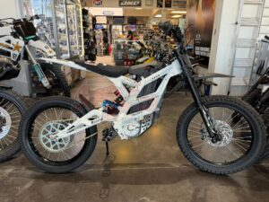 79Bike Falcon GT White - Used
