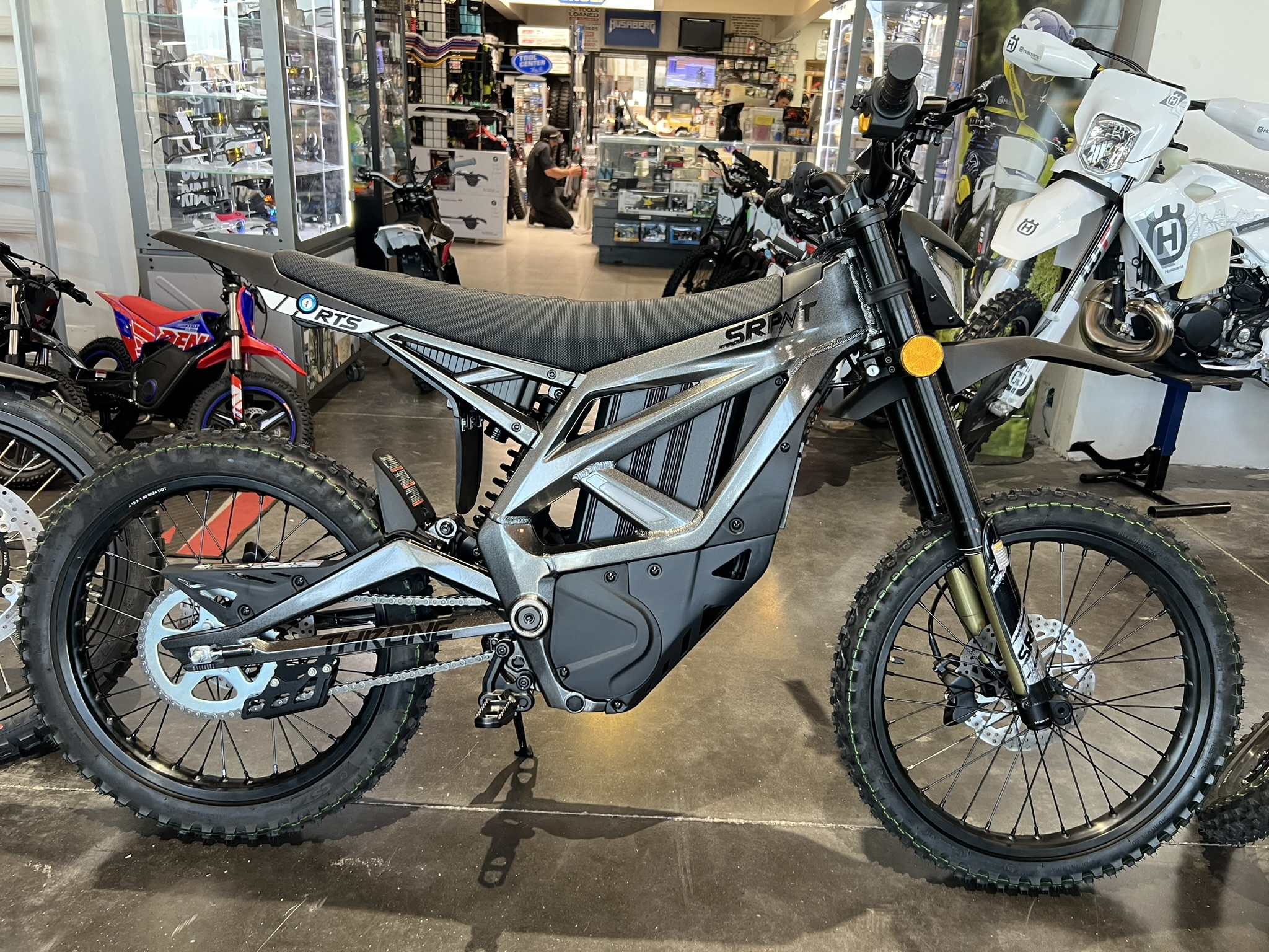 SRPNT X3 GREY SIDE PROFILE