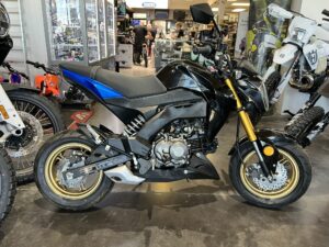 2018 Kawasaki Z125 side profile