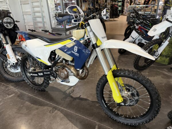 2016 Husqvarna FC 450 - Save $1,500! - Image 2