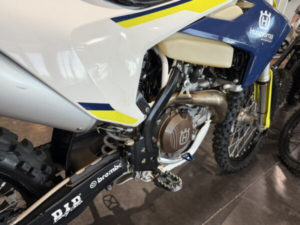 2016 Husqvarna FC 450 - Save $1,500! - Image 5