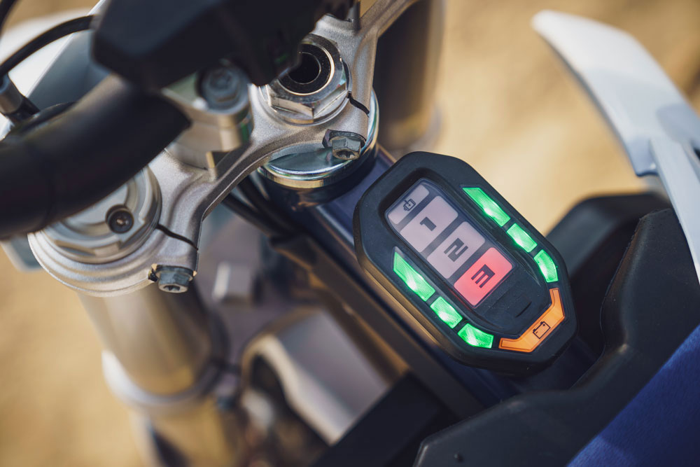 Husqvarna EE 3 Bike Multifunctional Instrument Husqvarna EE 3 Bike Multifunctional Instrument