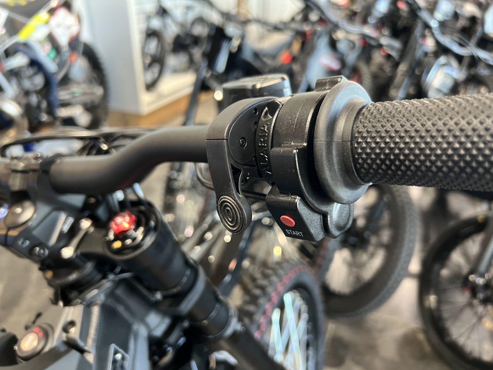 Talaria MX5 Sting Pro - Screwie Lewie's Motorsports